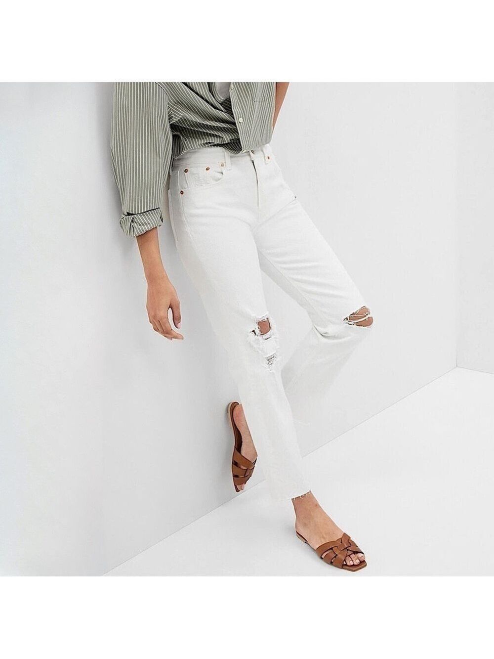 Gap High Rise Cheeky Straight Jeans - Picture 3 of 12